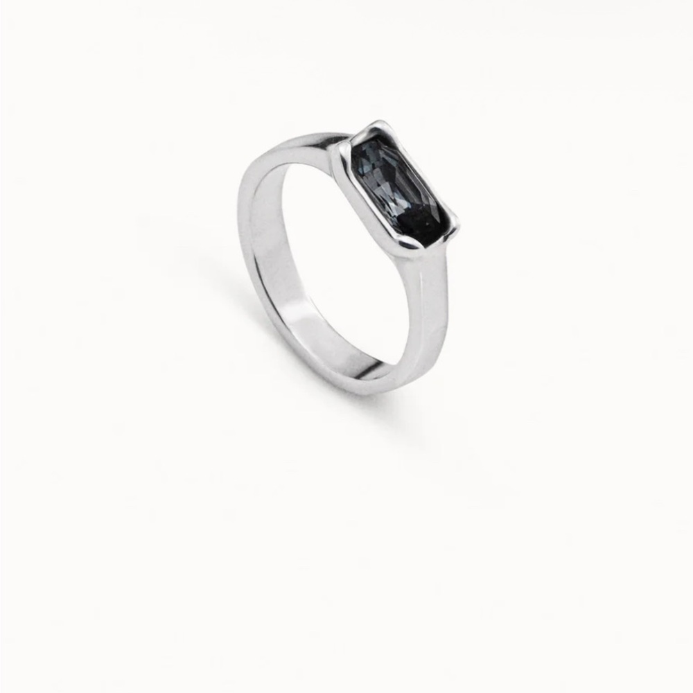 Uno de 50 Cobra ring